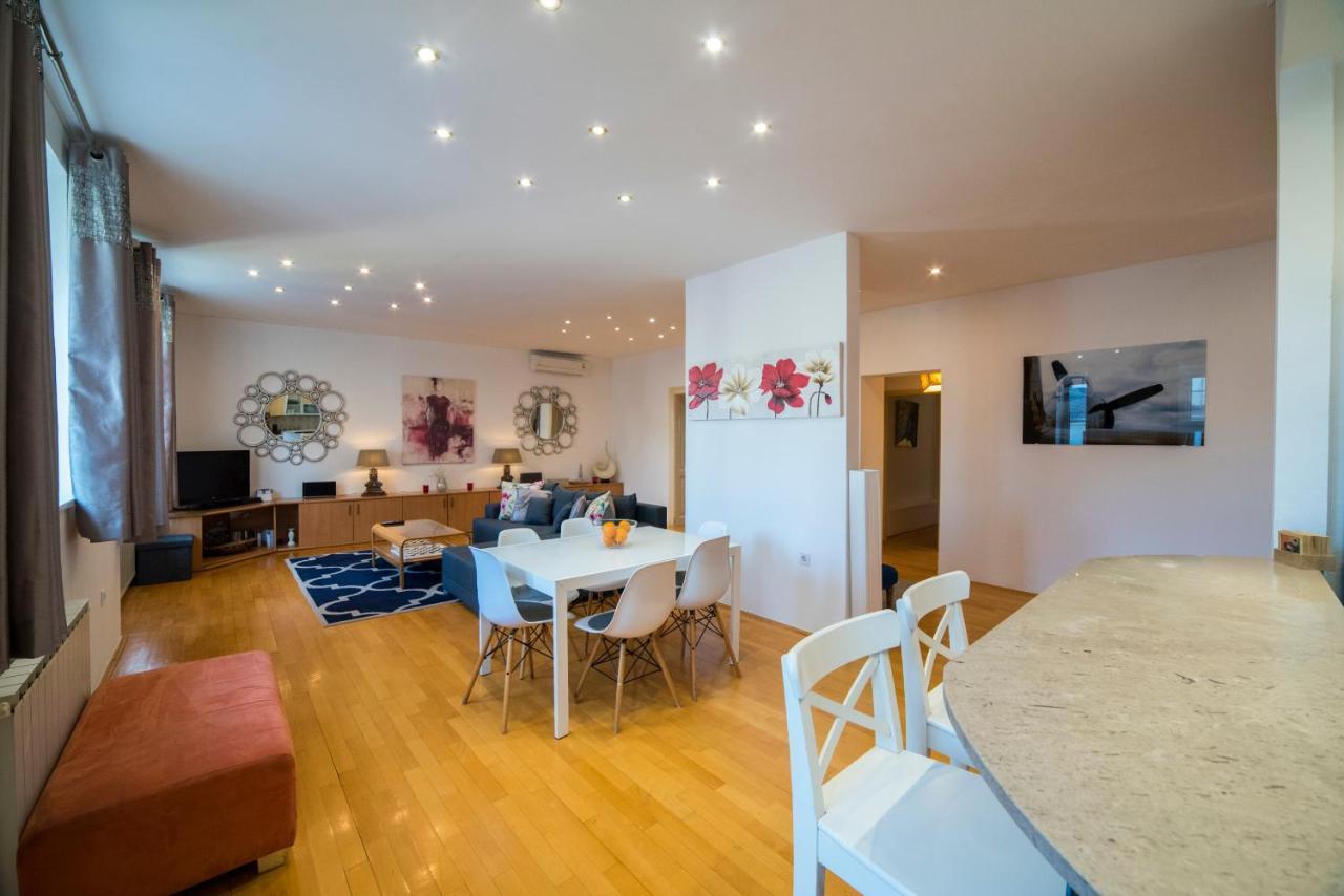 Octogon Apartment Zagreb Luaran gambar