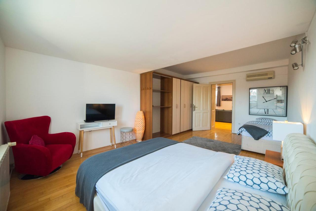 Octogon Apartment Zagreb Luaran gambar