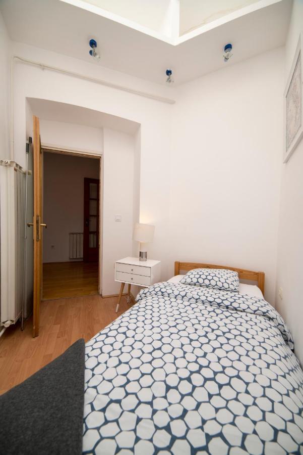 Octogon Apartment Zagreb Luaran gambar