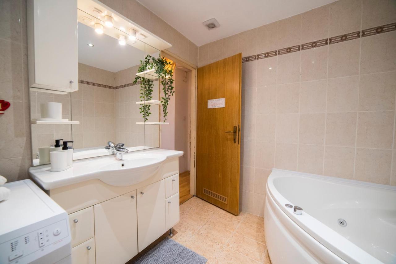 Octogon Apartment Zagreb Luaran gambar